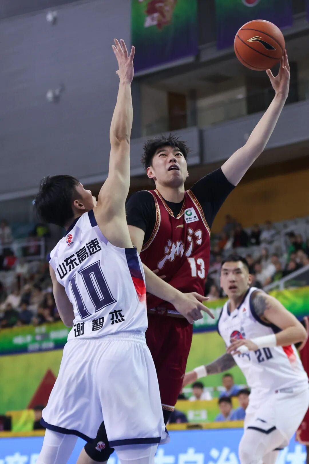 九游娱乐-【CBA俱乐部杯】决赛阶段｜遗憾止步，浙江稠州金租88-89不敌山东高速