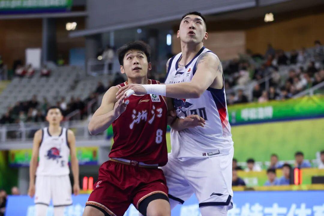 九游娱乐-【CBA俱乐部杯】决赛阶段｜遗憾止步，浙江稠州金租88-89不敌山东高速